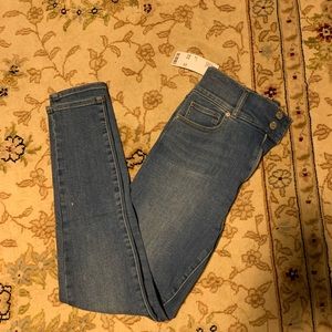 BDG Twig High Rise Jeans